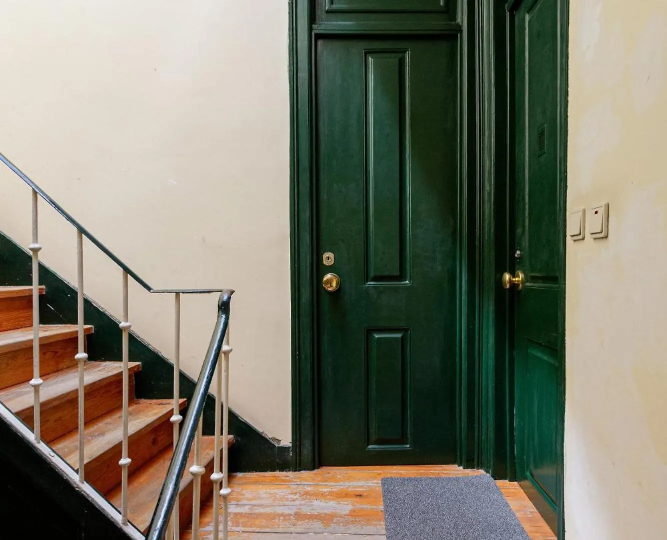 3-Bed Flat Retreat By Sao Jorge Castle Apartment Lisbon Portugal